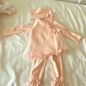 Three-piece outfit set